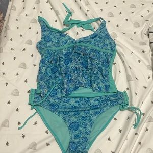 Two piece girls swim suit! YMI brand